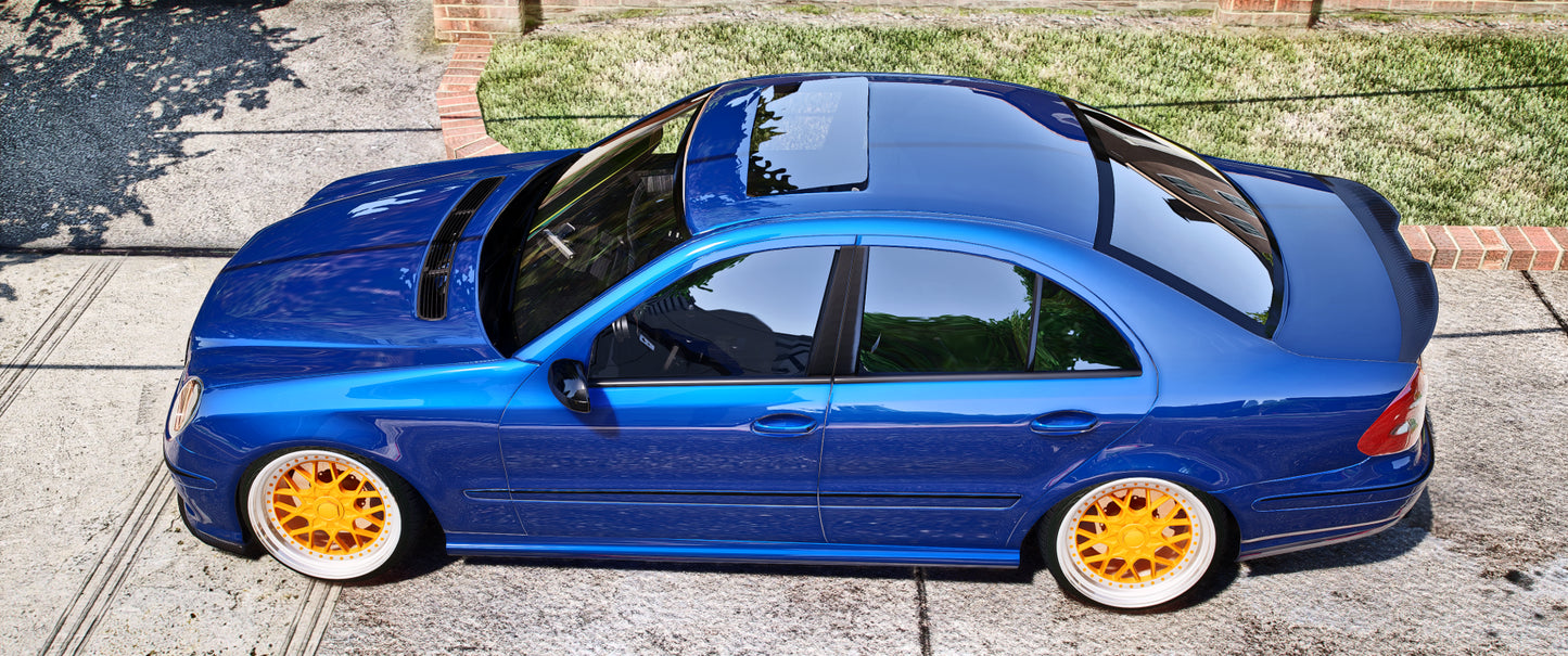 Mercedes Benz E55 AMG Slider (6 Seater)