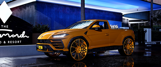 Yellow-fivem-car-standing-next-to-the-casino